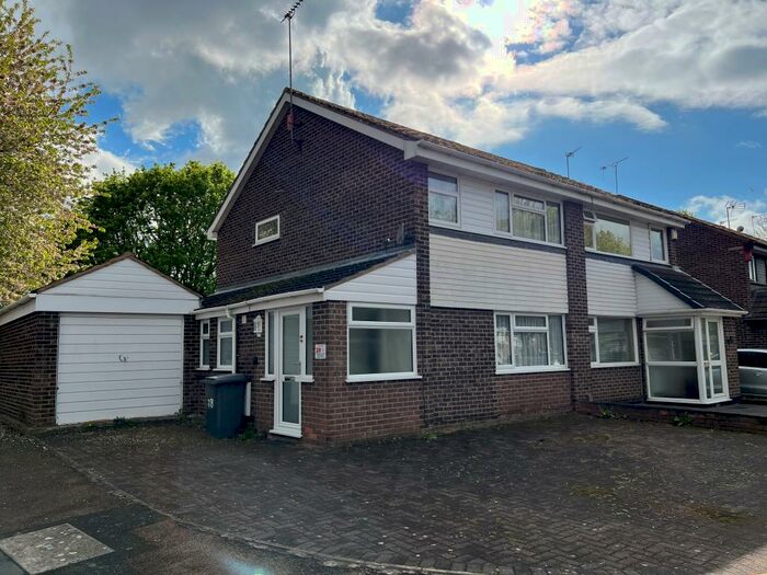 3 Bedroom House To Rent In Archer Close, Rushey Mead, LE4