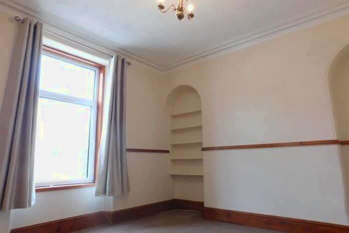 1 Bedroom Flat To Rent In Balmoral Terrace, City Centre, Aberdeen, AB10