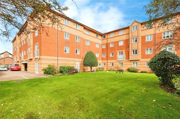 2 Bedroom Retirement Property For Sale In Birnbeck Court, Weston-super-Mare, BS23