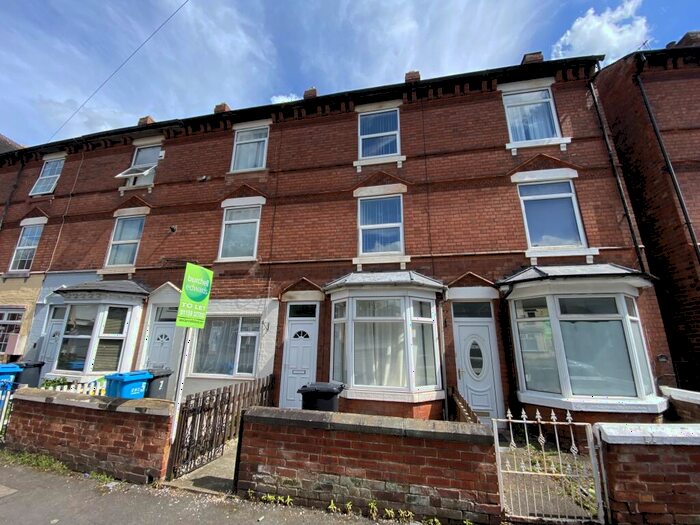 3 Bedroom House To Rent In Lord Haddon Road, Ilkeston, DE7