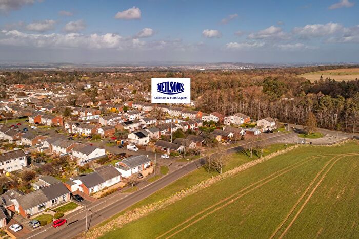 4 Bedroom Bungalow For Sale In Cockburn Crescent, Edinburgh, EH14