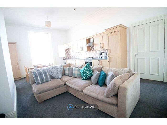 2 Bedroom Flat To Rent In The Oaks, Sunderland, SR2