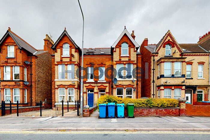 2 Bedroom Flat To Rent In Trinity Road, Bridlington, YO15