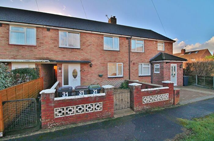 3 Bedroom Terraced House For Sale In Muccleshell Close, West Leigh, PO9