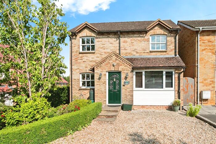 4 Bedroom Detached House For Sale In Buckingham Road, Steeple Claydon, Buckingham, MK18