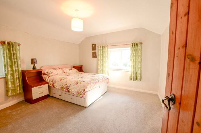 3 Bedroom Equestrian For Sale In Halgavor Lane, Bodmin, Cornwall, PL31