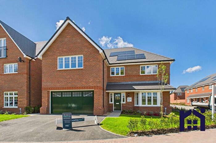 5 Bedroom Detached House For Sale In Parr Meadows, Eccleston, PR7