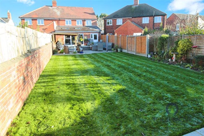 3 Bedroom Semi-Detached House For Sale In Midland Road, Ellistown, Coalville, Leicestershire, LE67