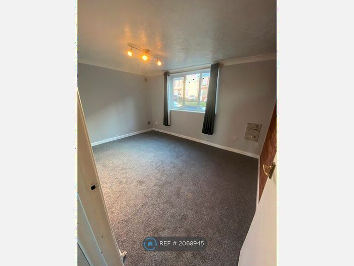 1 Bedroom Flat To Rent In Keats Lane, Earl Shilton, Leicester, LE9