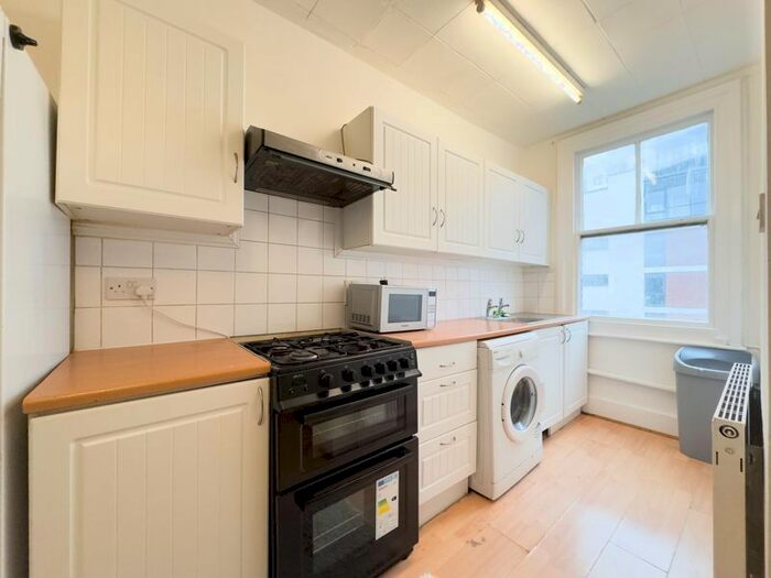 1 Bedroom Flat To Rent In New Broadway, London, W5