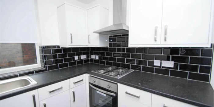 4 Bedroom House To Rent In Fitzwarren Street, Salford, M6