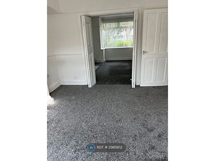 3 Bedroom Semi-Detached House To Rent In Eastway, Wirral, CH49
