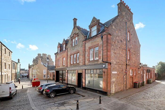2 Bedroom Flat For Sale In / Paterson Place, Haddington, EH41