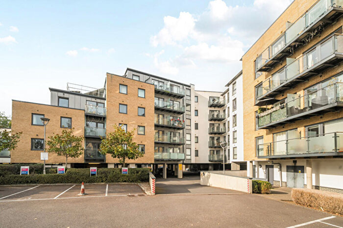 2 Bedroom Apartment For Sale In Homesdale Road, Bromley, BR2