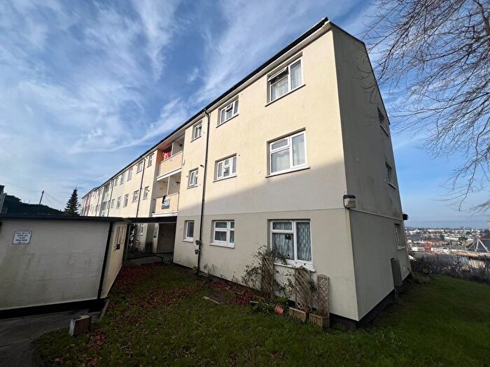 2 Bedroom Flat To Rent In Packington Street, Stoke, Plymouth, PL2