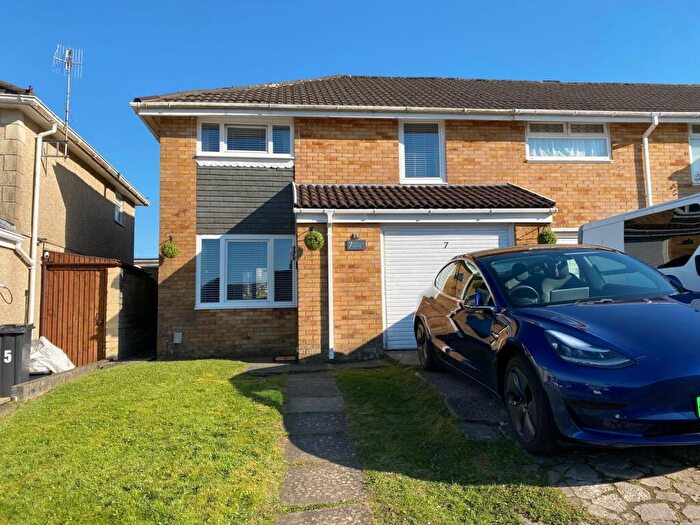 3 Bedroom Semi Detached House For Sale In Falcon Drive, Neath, Neath Port Talbot., SA11