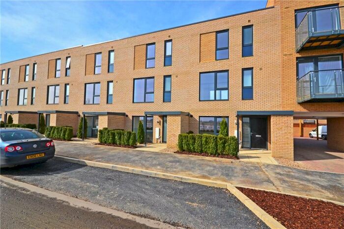 4 Bedroom Terraced House To Rent In Whittle Avenue, Trumpington, Cambridge, CB2