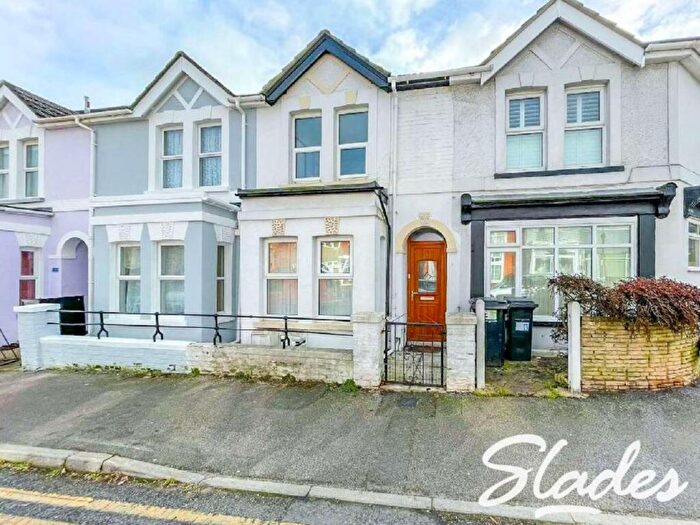 1 Bedroom Flat To Rent In Parkwood Road, Southbourne, Bournemouth, BH5