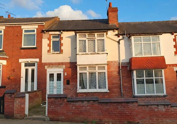 3 Bedroom Terraced House For Sale In Mansfield Road, Doncaster, South Yorkshire, DN4