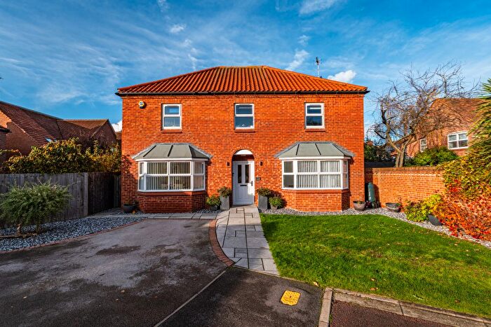 4 Bedroom Detached House For Sale In Gilmores Lane, Fernwood, Newark, NG24