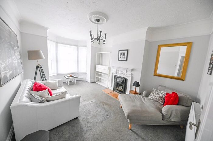 1 Bedroom Flat To Rent In Ophir Road, Portsmouth, PO2