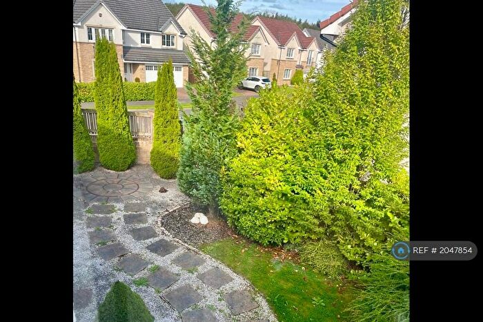 4 Bedroom Detached House To Rent In Mcvey Place, Stepps, Glasgow, G33