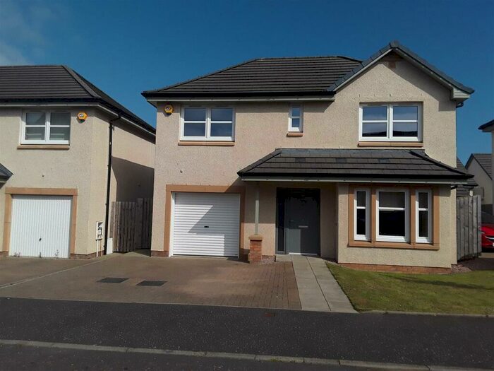 3 Bedroom House To Rent In Macduff Road, Dunfermline, KY11