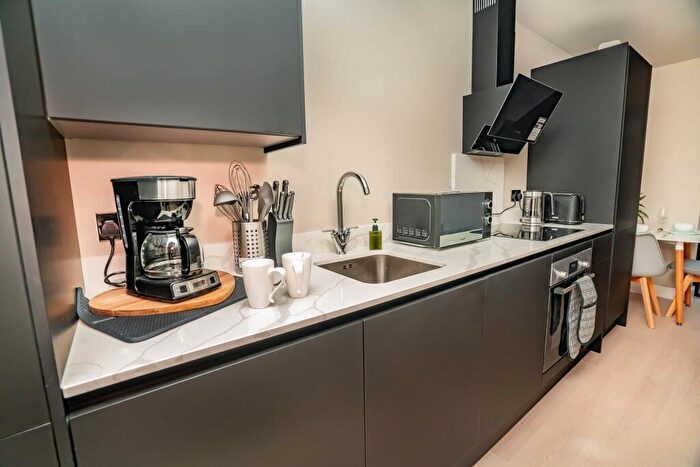 1 Bedroom Apartment To Rent In Coventry Road, Birmingham, B26