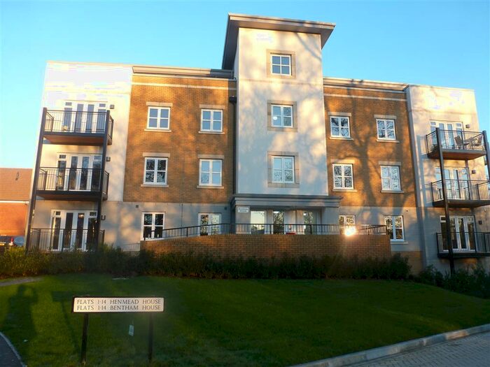 2 Bedroom Apartment To Rent In Renfields, Bolnore Village, Haywards Heath, RH16