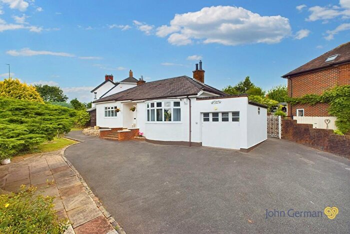 2 Bedroom Detached Bungalow For Sale In Springfield Road, Swadlincote, DE11