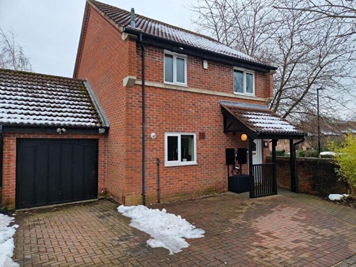 3 Bedroom Detached House For Sale In Dalby Avenue, Harrogate, HG2