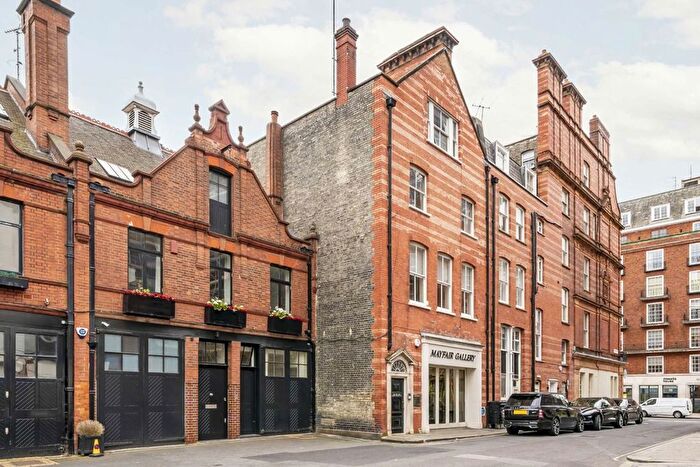 2 Bedroom Flat To Rent In South Audley Street, Mayfair, W1K