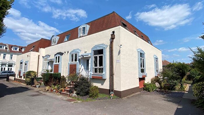 2 Bedroom Mews For Sale In St Ronans Road, Southsea, City Of Portsmouth, PO4