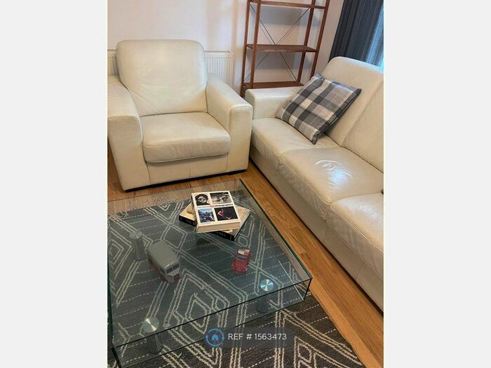 2 Bedroom Flat To Rent In Atney Road, London, SW15