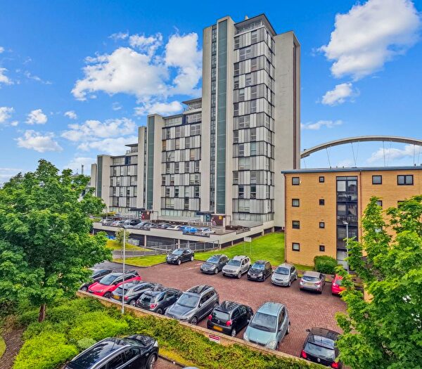 2 Bedroom Flat To Rent In Mavisbank Gardens, Festival Park, Glasgow, G51