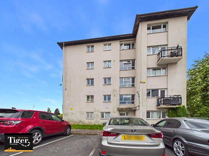 2 Bedroom Maisonette For Sale In Samuel Street, Preston, PR1