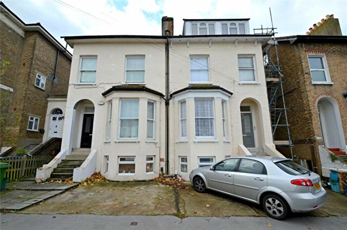 1 Bedroom Apartment To Rent In Nicholson Road, Croydon, Surrey, CR0