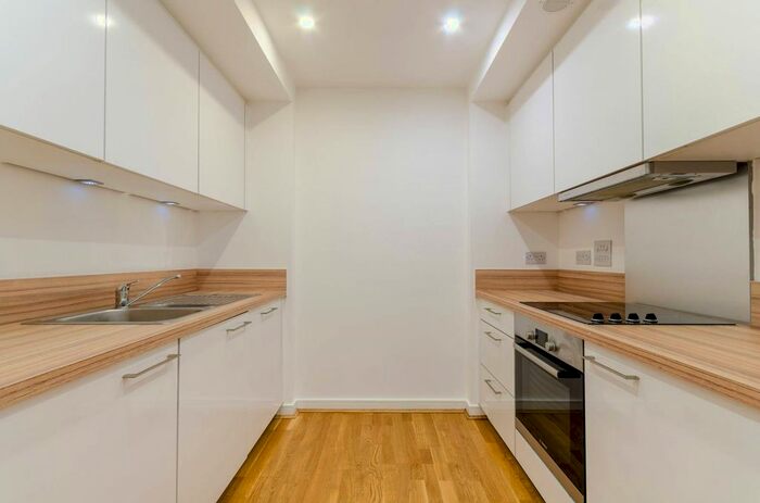 1 Bedroom Flat To Rent In Chartfield Avenue, Putney, London, SW15