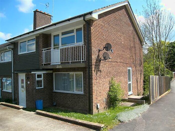 2 Bedroom Maisonette To Rent In Brighton Hill, Basingstoke, RG22