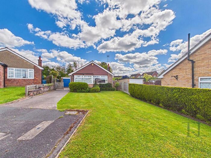 3 Bedroom Detached Bungalow For Sale In Maple Close, Nottingham, NG12