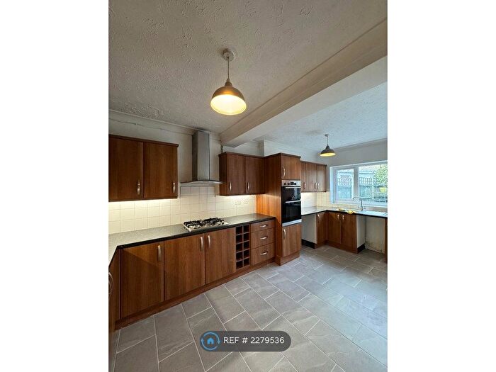 3 Bedroom Terraced House To Rent In Stanford Gardens, Aveley, South Ockendon, RM15