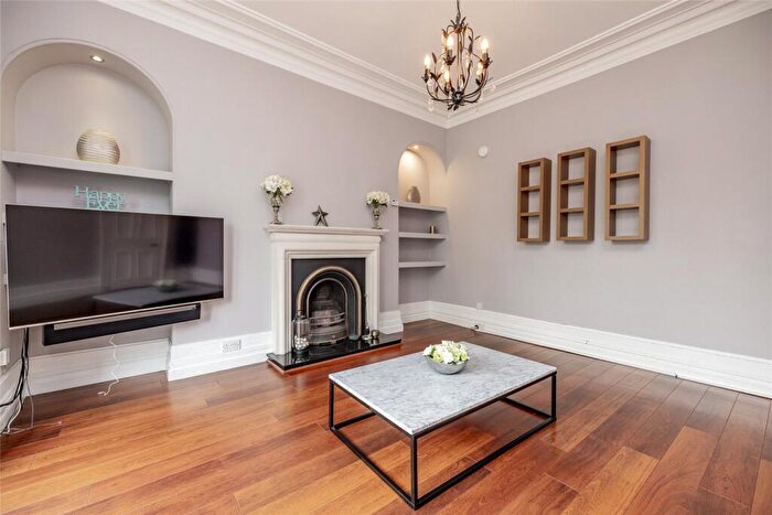 4 Bedroom End Of Terrace House To Rent In Union Grove, Aberdeen, AB10