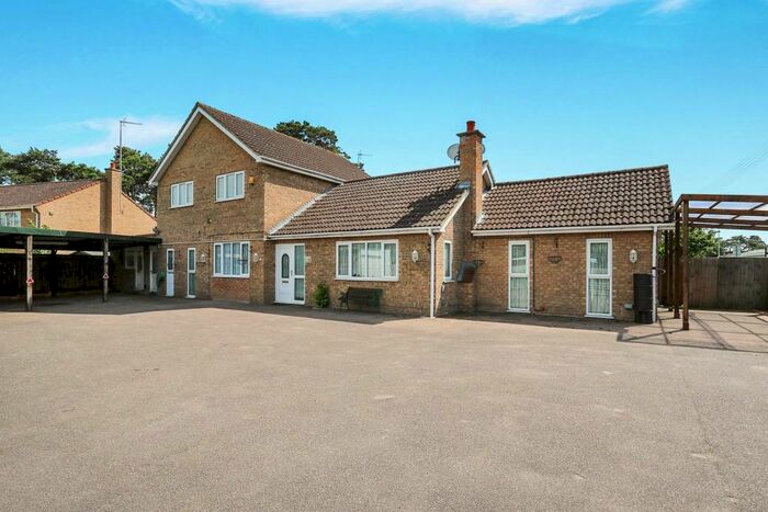 4 Bedroom Detached House To Rent In South Grove, Field Road, Mildenhall, IP28