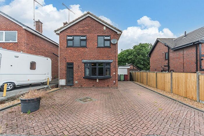 3 Bedroom Detached House For Sale In Springwood Street, Temple Normanton, Chesterfield, S42