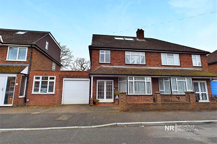 4 Bedroom Semi-Detached House For Sale In West Road, Malden Rushett, Surrey., KT9