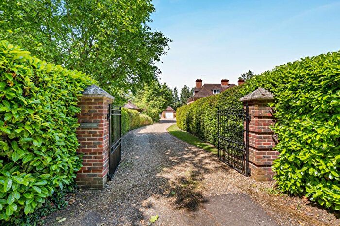 6 Bedroom Detached House For Sale In Greenhill Road, Farnham, Surrey, GU9