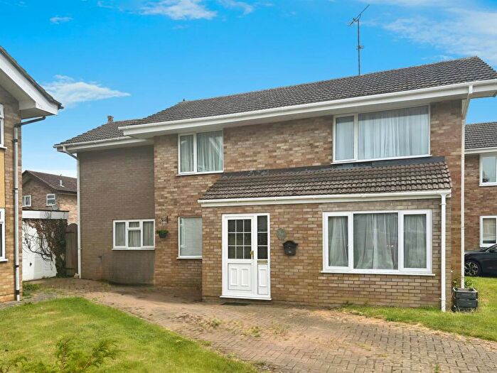 4 Bedroom Detached House For Sale In Hesketh Road, Yardley Gobion, Towcester, NN12