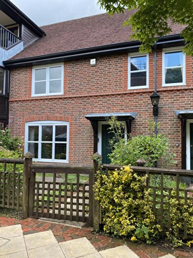 2 Bedroom Retirement Property For Sale In Mytchett Heath, Camberley, GU16
