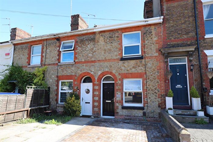 2 Bedroom Terraced House For Sale In Upper Fant Road, Maidstone, ME16