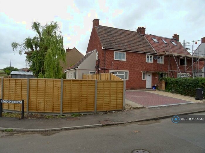 6 Bedroom Semi-Detached House To Rent In Roycroft Road, Filton, Bristol, BS34